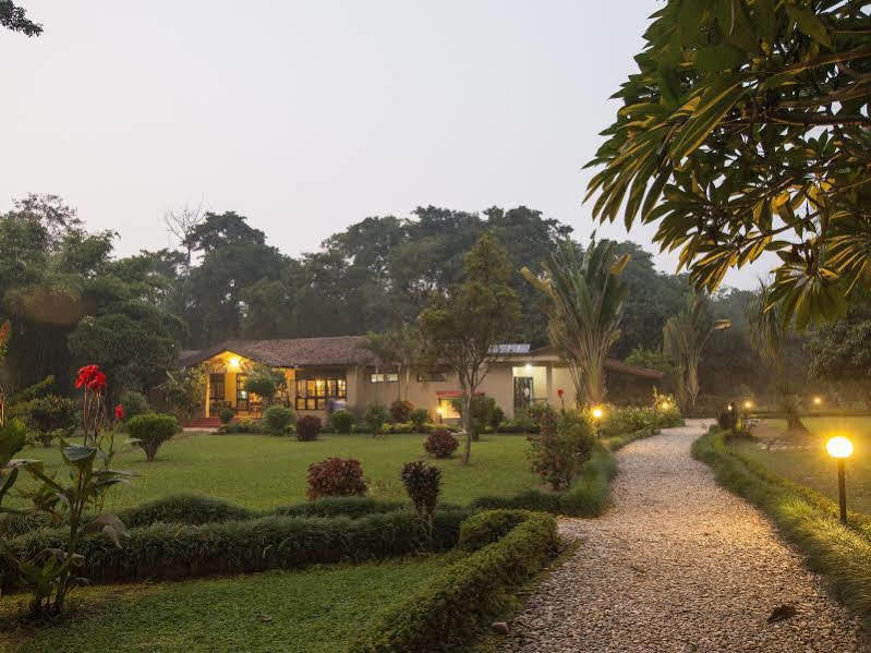 Resort Mansions Jungle Sauraha